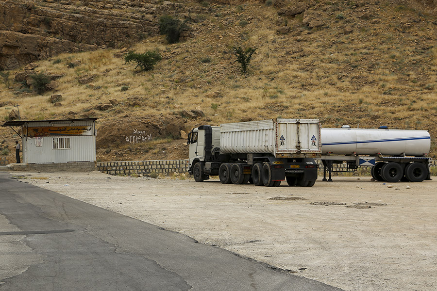 trailer in lar 07
